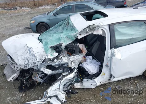 2018 Ford Focus St z USA, uszkodzony, nr VIN 1FADP3L97JL309527